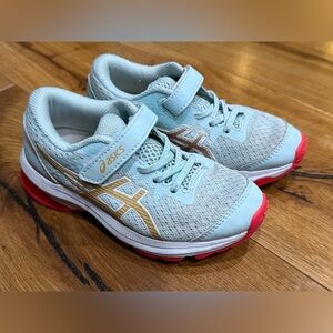 Asics Kids GT-1000 10 PS running shoes in the "Aqua Angel Champagne”